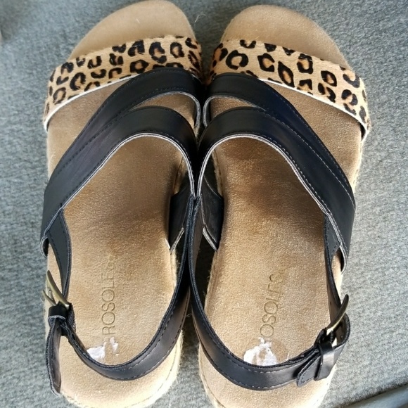 AEROSOLES Shoes - Aerosoles Leopard Print Sandals